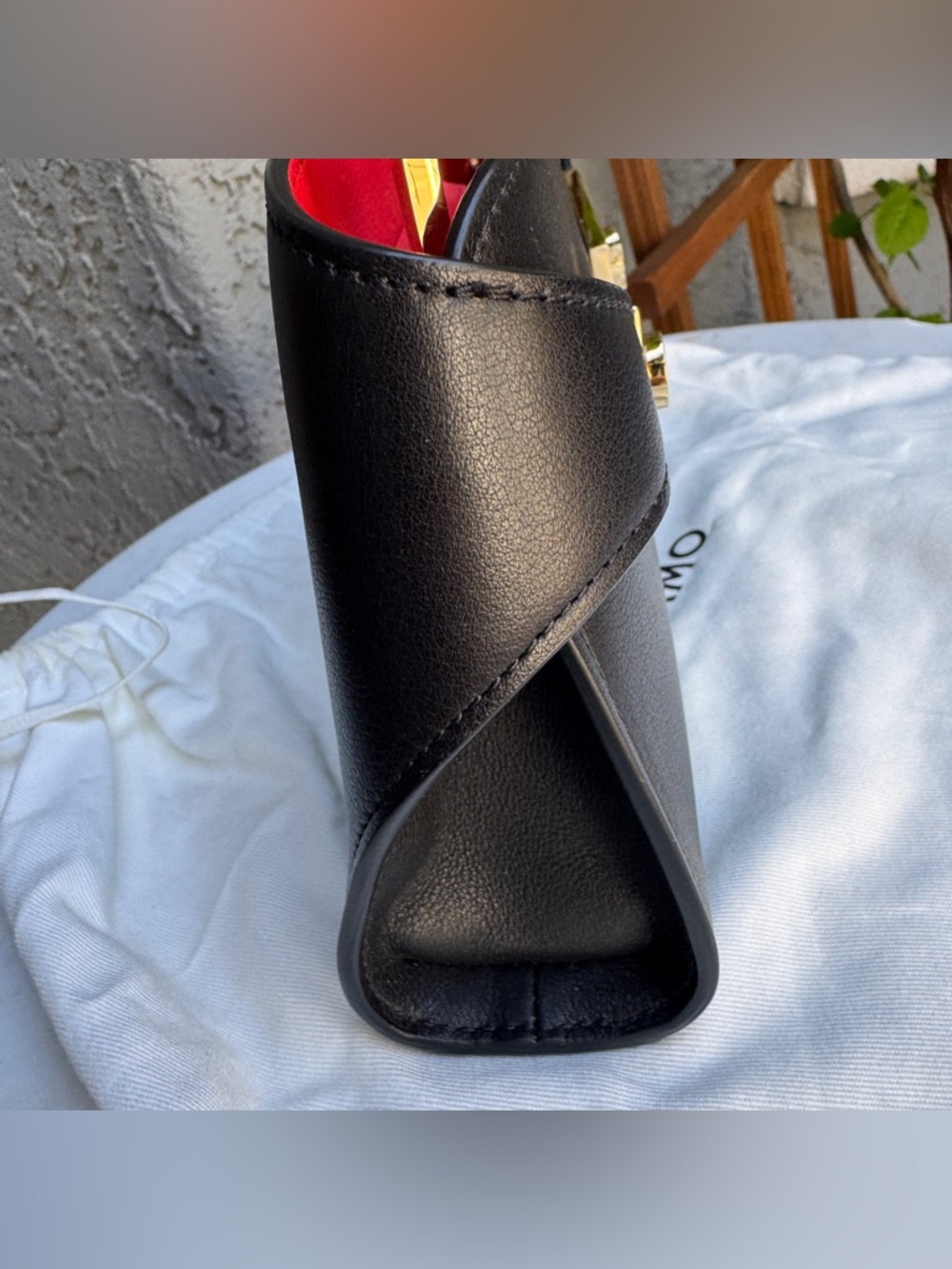 SOLD Salvatore Ferragamo Hug Mini Leather Crossbody - Picture 10 of 16